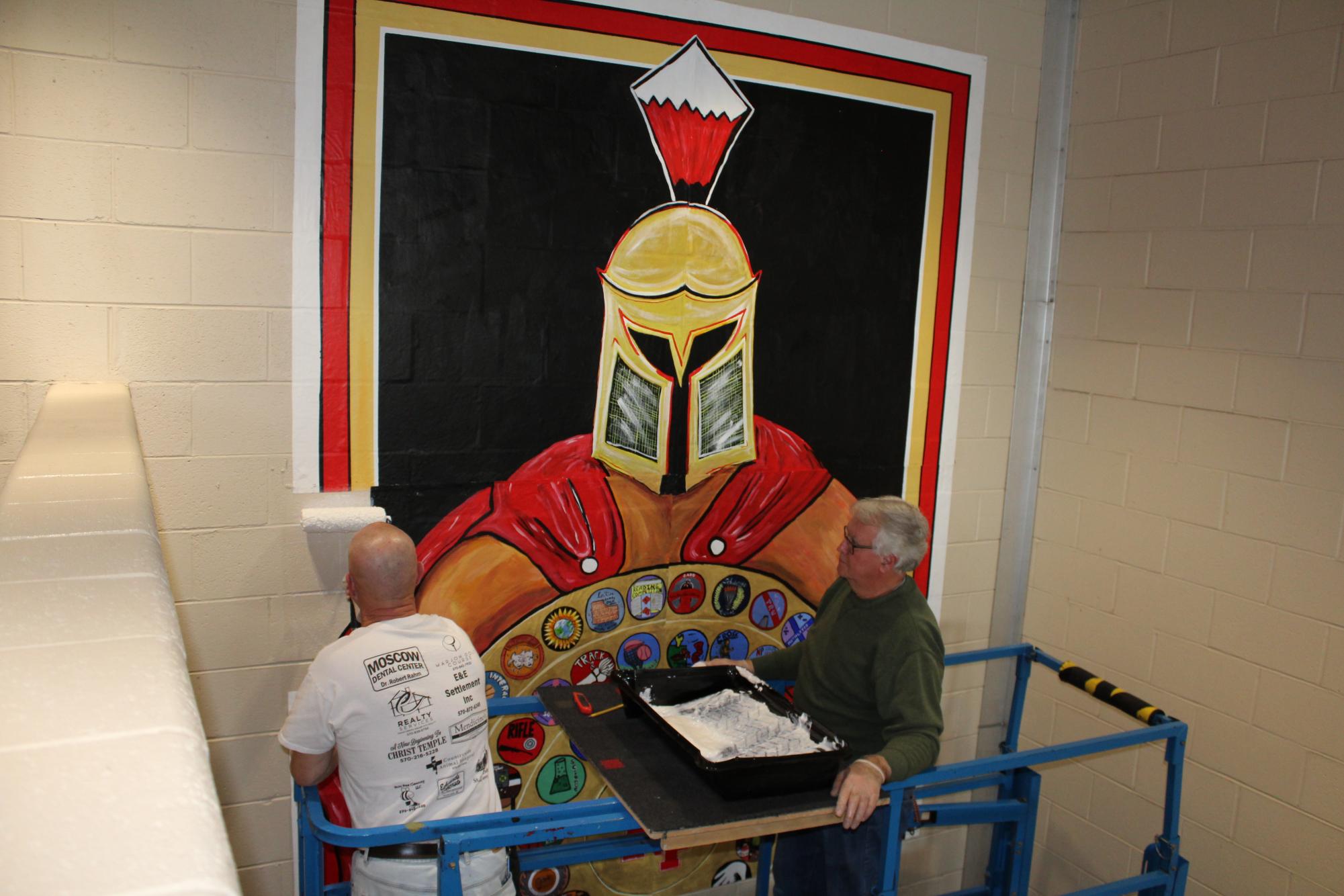 New mural goes up in cafeteria