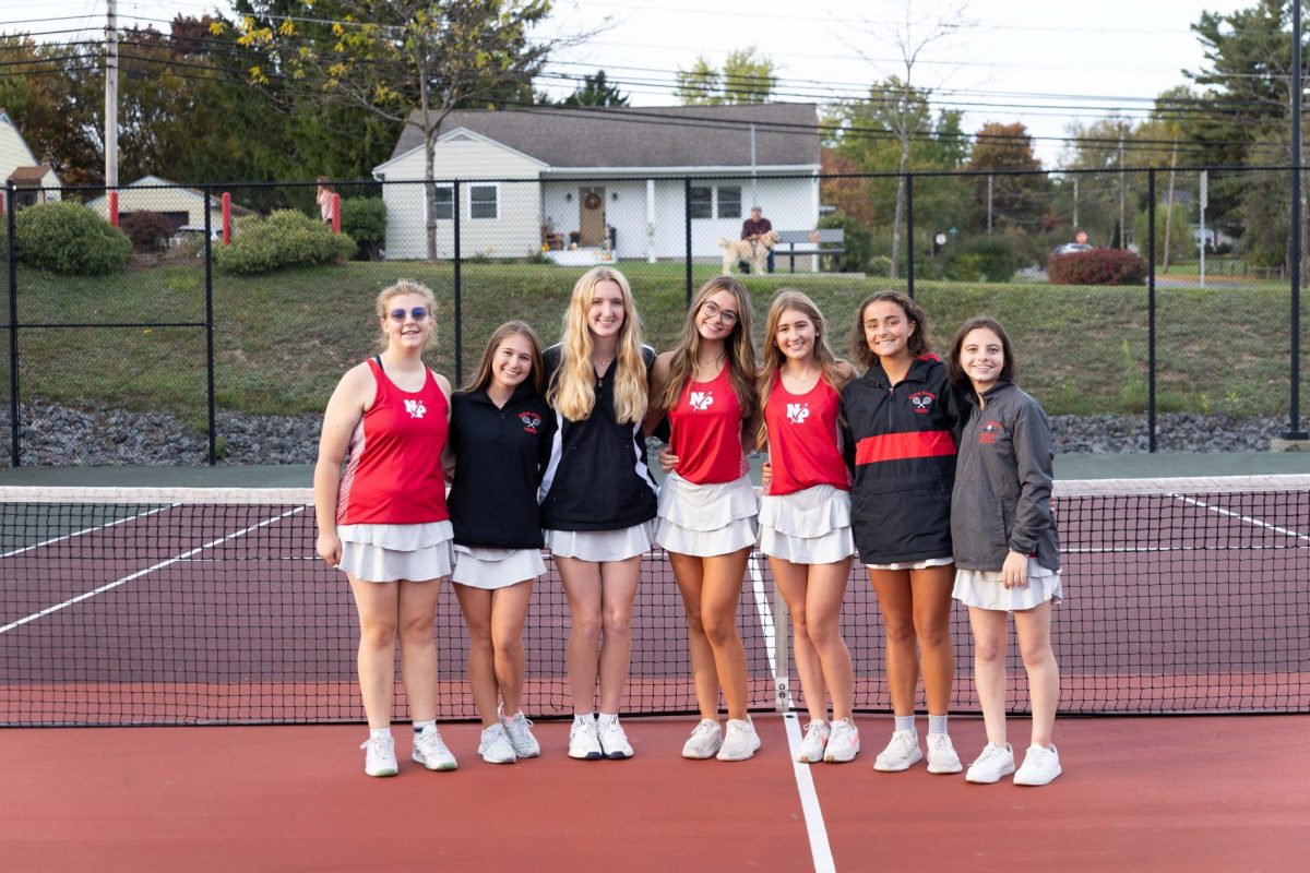 (L-R): Raina Nemitz, Ella Jardine, Kara Erickson, Ava Moran, Olivia Jardine, Natalie Pagotto, Bella Mecca
Photo taken by Christmas City Studio