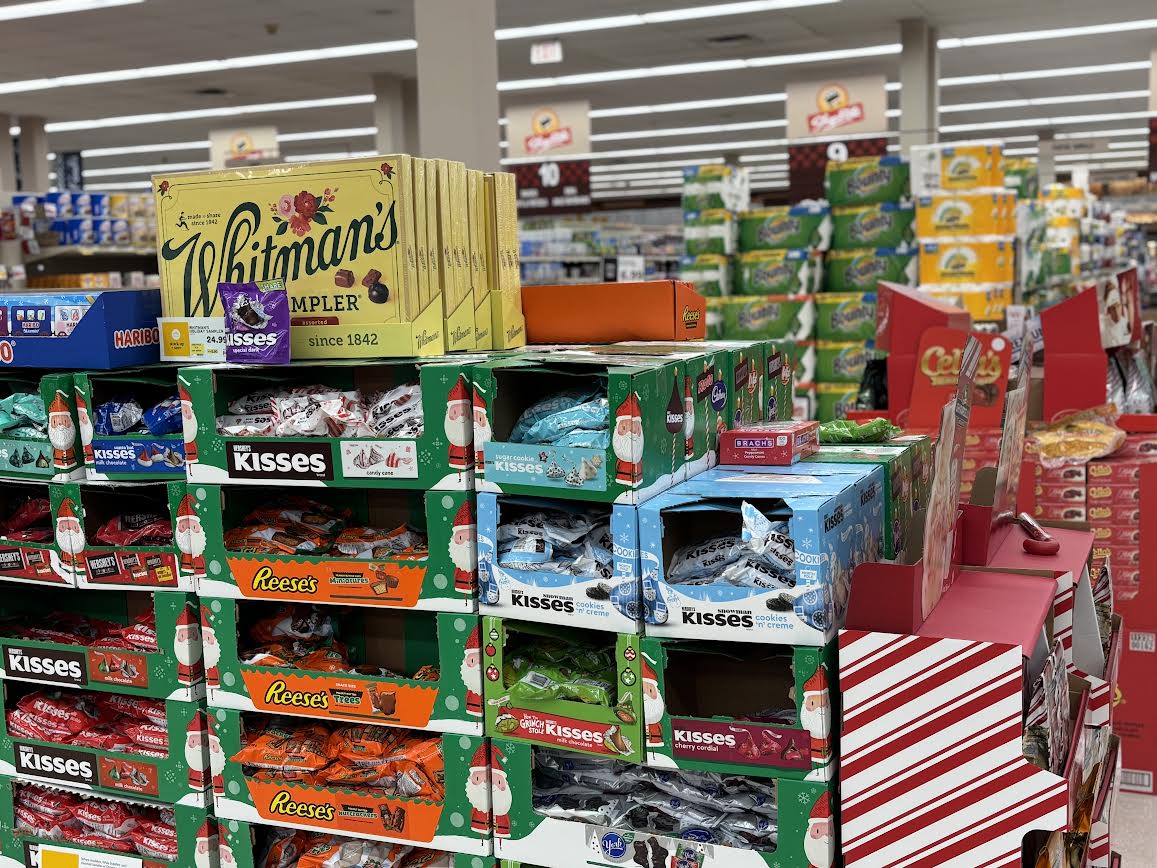 Christmas display at Bill's ShopRite in Daleville